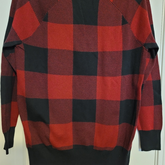 TORRID Buffalo Check Plaid Sweater Top   NEW! - Picture 4 of 4
